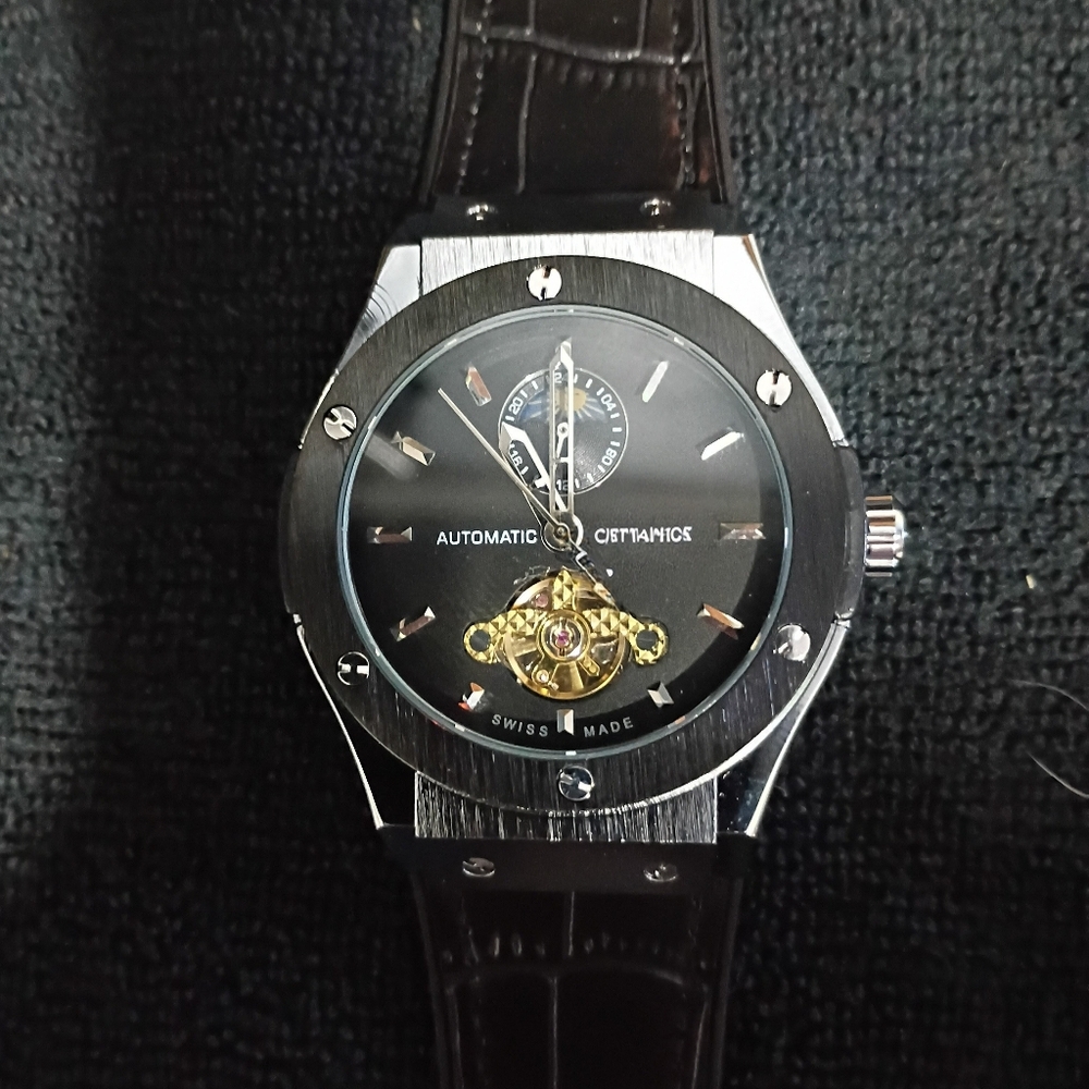 Automatic Swiss Made Mechanical Watch - Black Dial